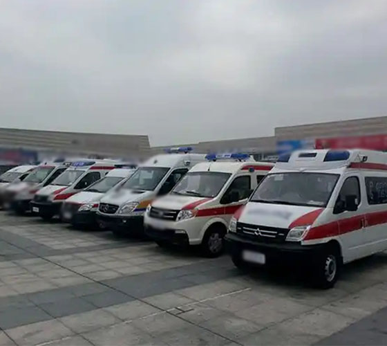 塔什库尔干塔吉克服务车队展示