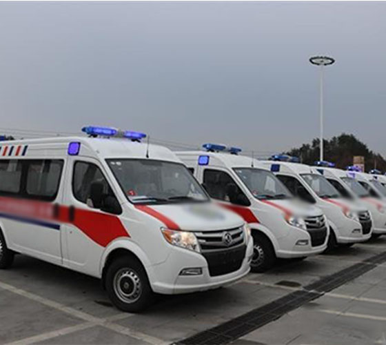 塔什库尔干塔吉克服务车队展示